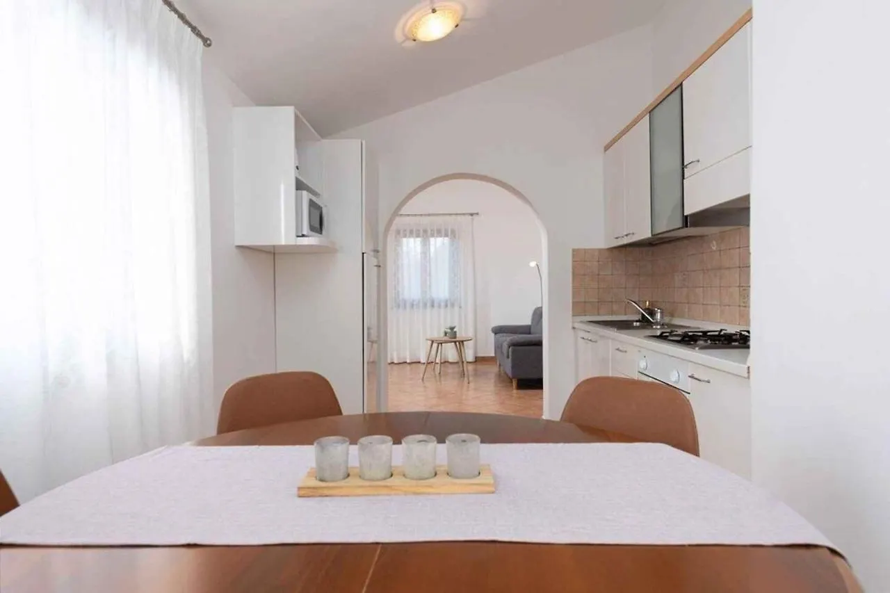 Apartments In Porec - Istrien 43248