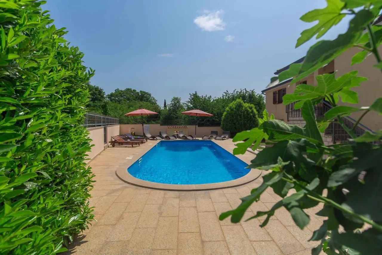 Apartments In Porec - Istrien 43248 Croácia