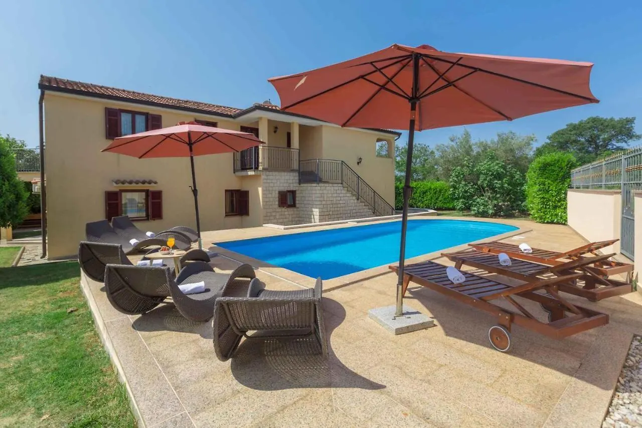 Apartments In Porec - Istrien 43248